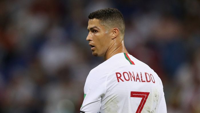 Kiểu tóc đặc trưng của Ronaldo